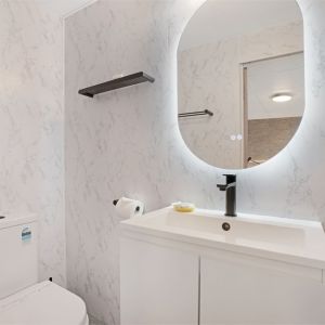 Proud Mary Ensuite 1